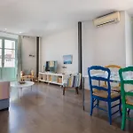 C20 - Adorable In The Center With Sun Terrace Апартаменты
